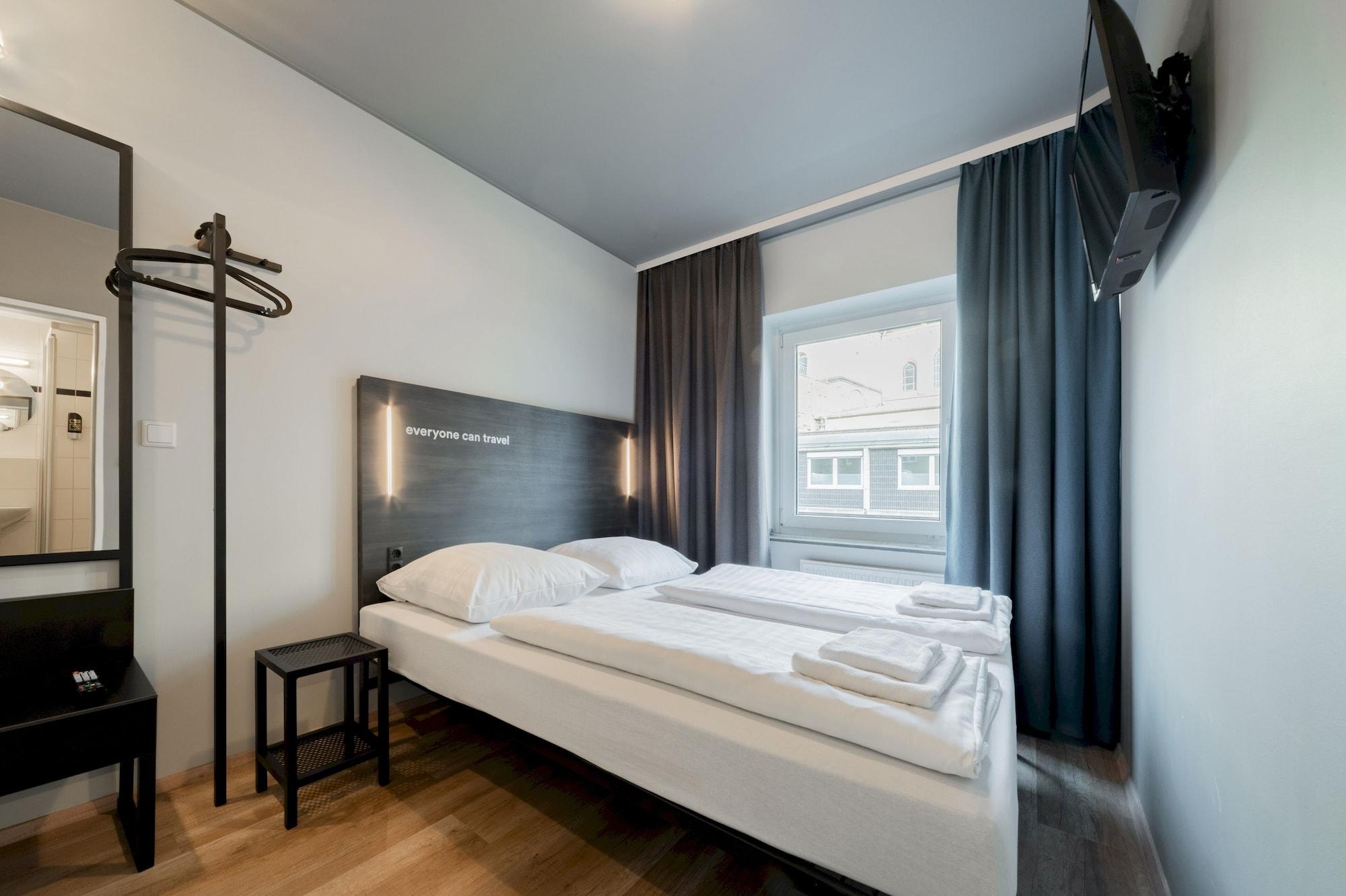 Hotel A&O Koeln Dom Zewnętrze zdjęcie