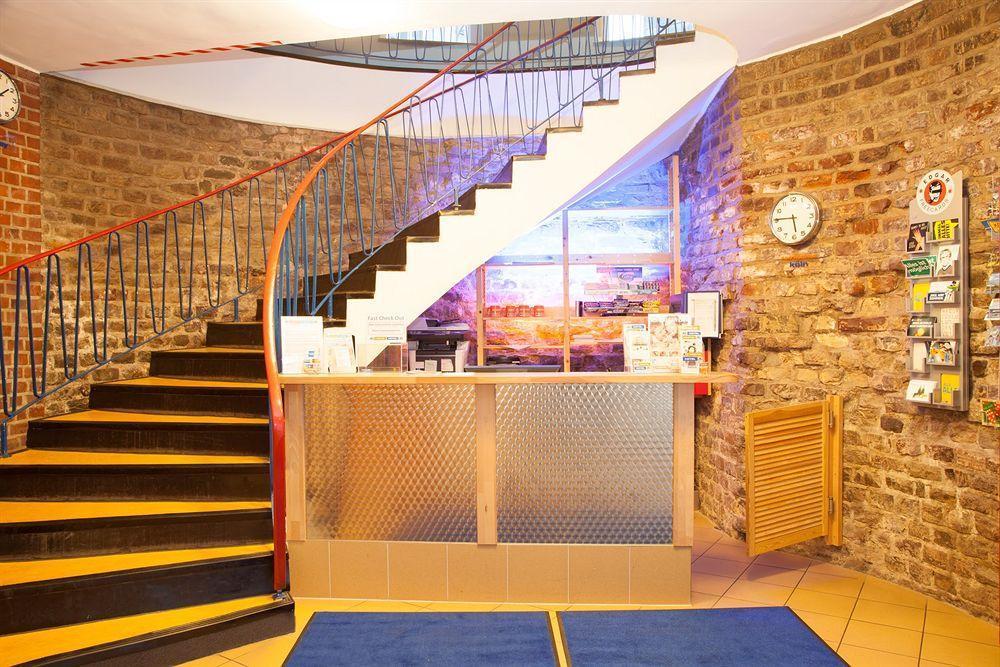 Hotel A&O Koeln Dom Zewnętrze zdjęcie